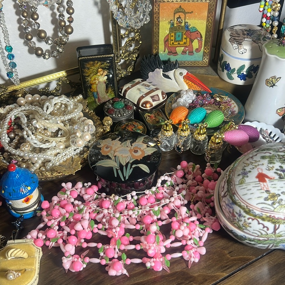 Jewelry live
